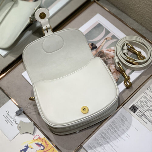 High Quality Luxury Dior Bobby Bag White product detail