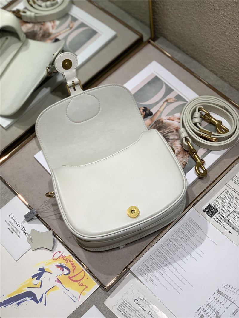 High Quality Luxury Dior Bobby Bag White product detail