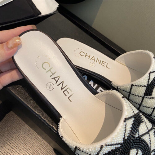High Quality Luxury Chanel Pearl Slippers product detail