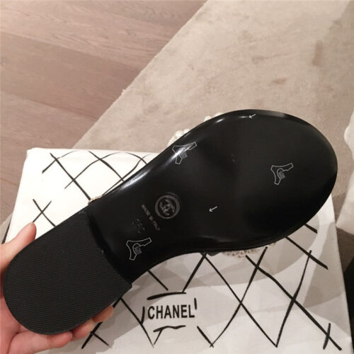 High Quality Luxury Chanel Pearls Sandals product detail