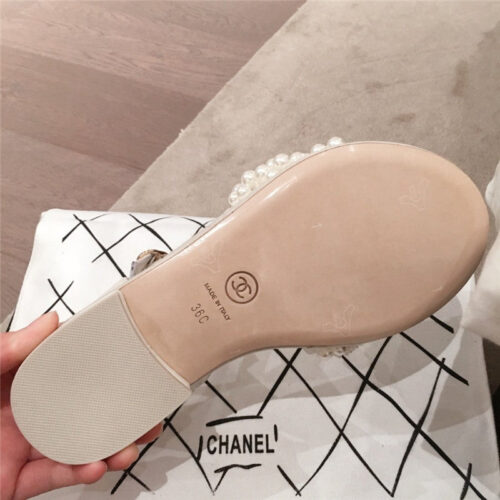 High Quality Luxury Chanel Pearls Sandals White product detail