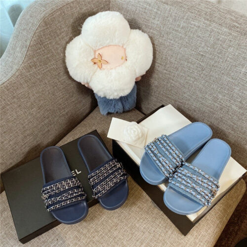 High Quality Luxury Chanel Chain Flip Flops – Style 14662 product detail