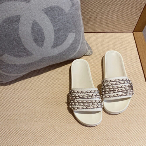 High Quality Luxury Chanel Chain Flip Flops – Style 78502 product detail