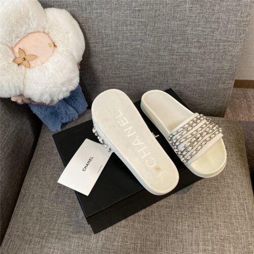 High Quality Luxury Chanel Chain Flip Flops – Style 78502 product detail