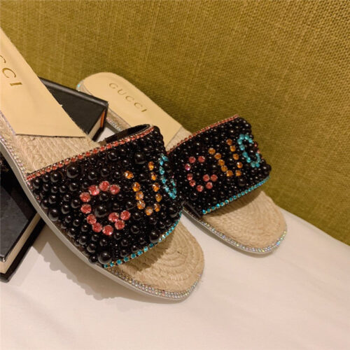 High Quality Luxury Gucci Pearl Slippers Black product detail