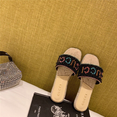 High Quality Luxury Gucci Pearl Slippers Black product detail