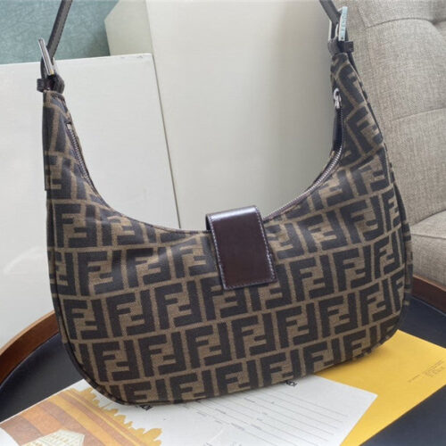High Quality Luxury Fendi Armpit Bag alternate view