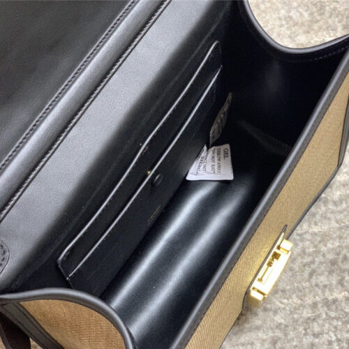 High Quality Luxury Fendi Embroidery FF Bag product detail