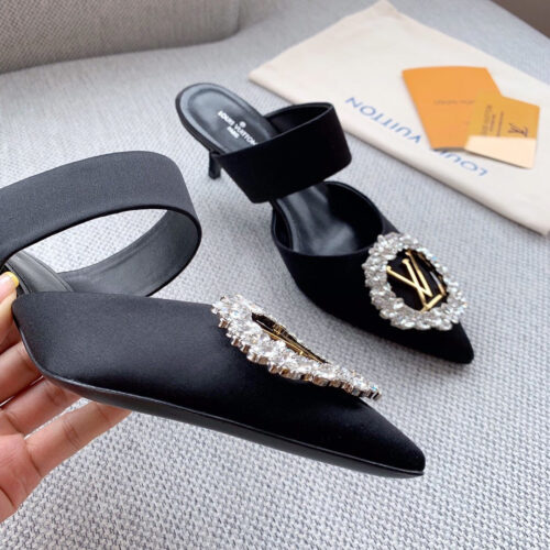 High Quality Luxury LV Madeleine Sandals product detail