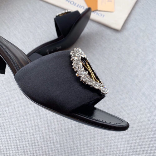 High Quality Luxury LV Madeleine Sandals – Style 73827 product detail