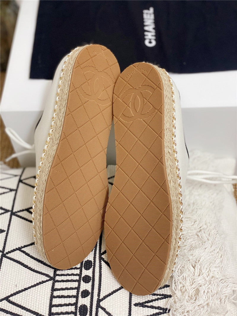 High Quality Luxury Chanel Sneakers – Style 62150 product detail