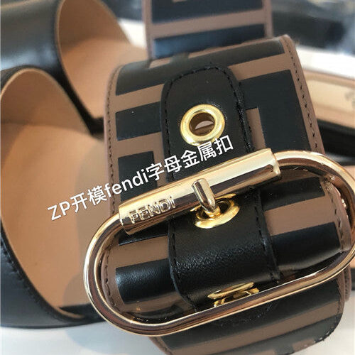 High Quality Luxury Fendi Pointed Flat Slippers product detail