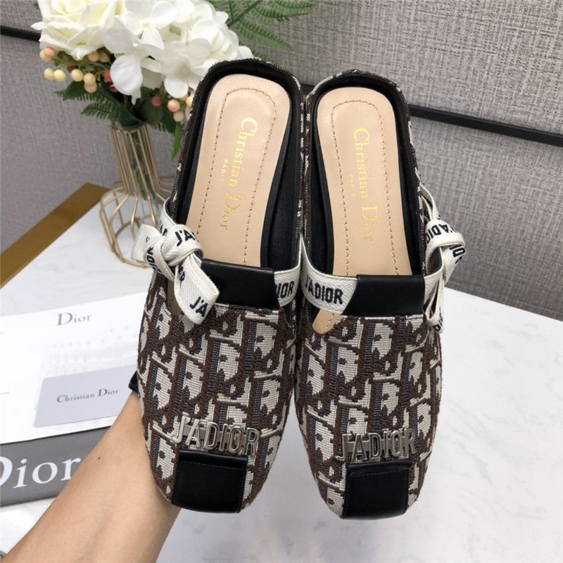 High Quality Luxury Dior Flip Flop – Style 83110 product detail
