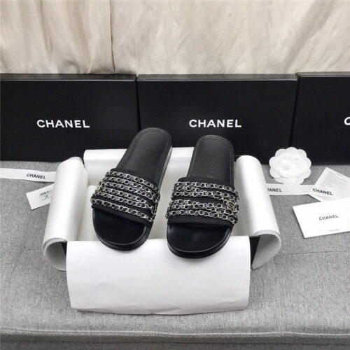 High Quality Luxury Chanel Beach Chain Slippers product detail