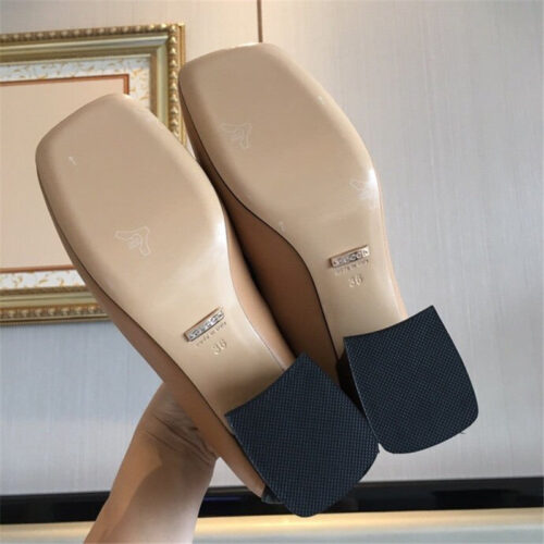 High Quality Luxury Gucci Sandals Women – Style 92051 product detail