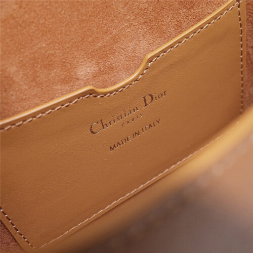 High Quality Luxury Medium Dior Bobby Bag product detail