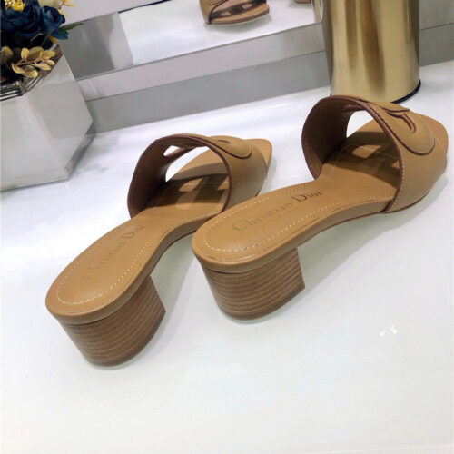 High Quality Luxury Dior Flat Sandals Brown – Style 33990 product detail