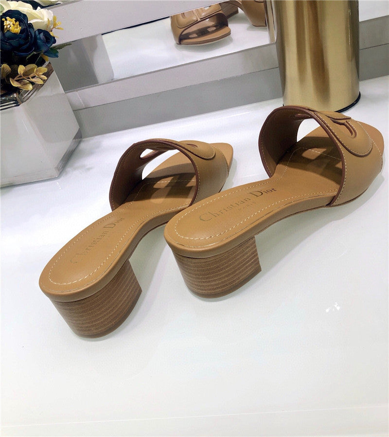 High Quality Luxury Dior Flat Sandals Brown – Style 33990 product detail