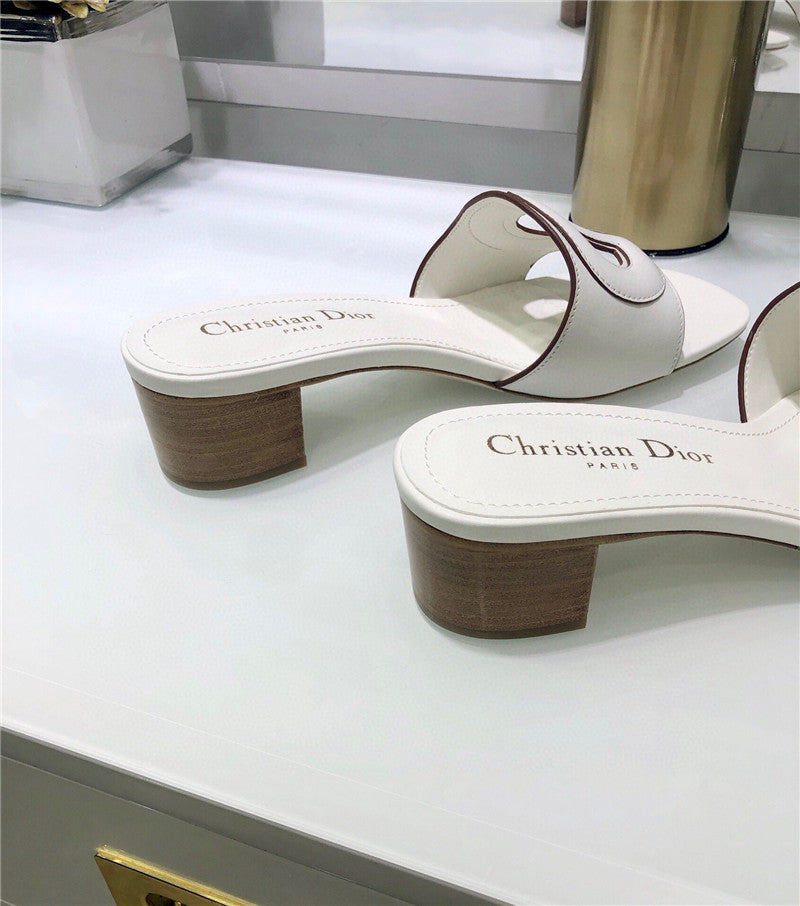 High Quality Luxury Dior Flat Sandals – Style 61126 product detail