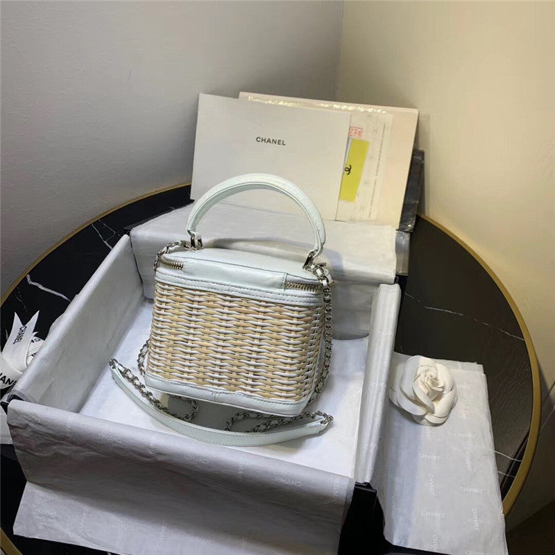 High Quality Luxury Chanel Rattan Bag product detail