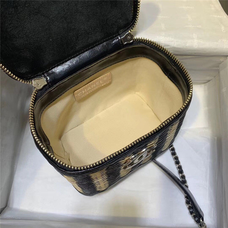 High Quality Luxury Chanel Rattan Bag – Style 48169 product detail