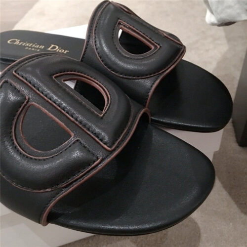 High Quality Luxury Dior Flat Sandals Black product detail