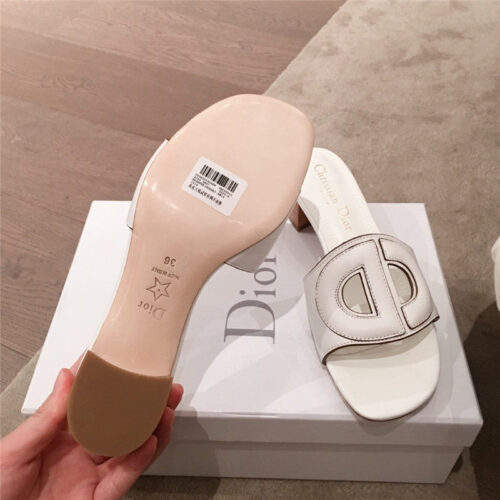 High Quality Luxury Dior Flat Sandals White product detail
