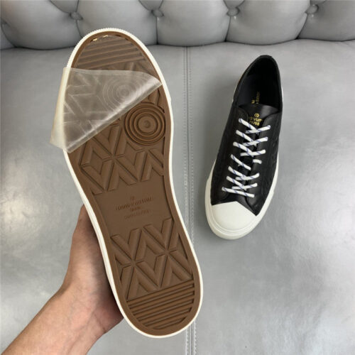 High Quality Luxury LV Sneaker Men – Style 64195 product detail