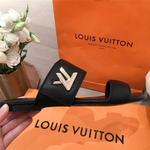High Quality Luxury LV Slippers Sandals Women product detail