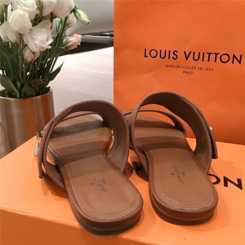 High Quality Luxury LV Slippers Sandals Women – Style 67587 product detail