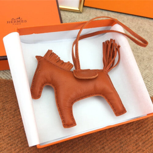 High Quality Luxury Pony Pendant Hermes