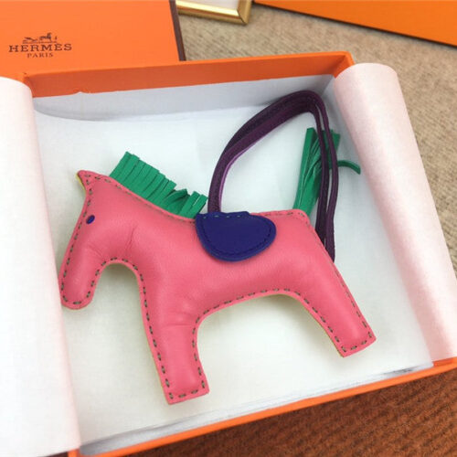 High Quality Luxury Pony Pendant Hermes product detail