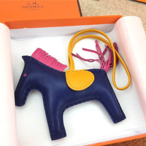 High Quality Luxury Pony Pendant Hermes product detail