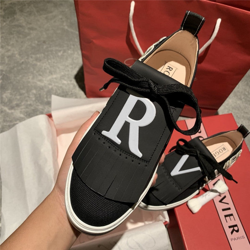 High Quality Luxury Roger Vivier Sneaker product detail