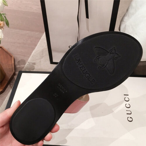High Quality Luxury Gucci Slippers – Style 67699 product detail
