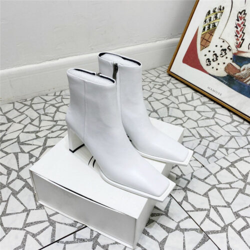 High Quality Luxury Balenciaga Boots White