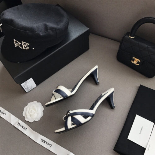 High Quality Luxury Chanel Vintage Slippers – Style 48134 product detail