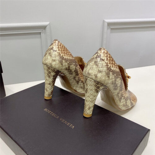 High Quality Luxury Bottega Veneta Round-Toe Heels – Style 12710 product detail