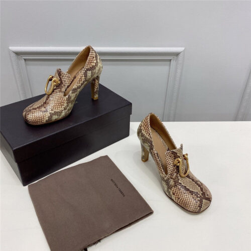 High Quality Luxury Bottega Veneta Round-Toe Heels – Style 12710 product detail
