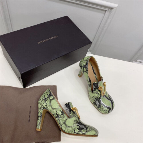 High Quality Luxury Bottega Veneta Round-Toe Heels – Style 11014 alternate view