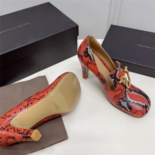High Quality Luxury Bottega Veneta Round-Toe Heels product detail
