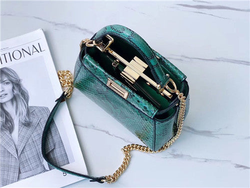 High Quality Luxury Fendi Peekaboo Bag – Style 32611 alternate view