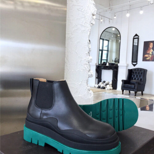 High Quality Luxury Bottega Veneta Platform Boots – Style 66110 product detail