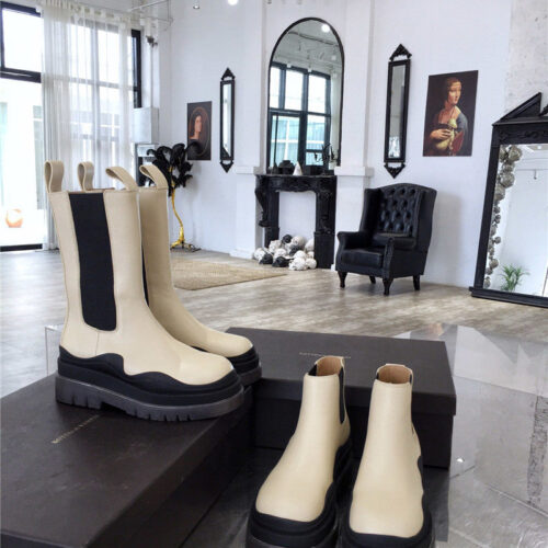 High Quality Luxury Bottega Veneta Platform Boots – Style 66108 alternate view