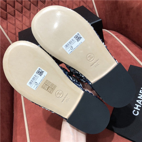 High Quality Luxury Chanel Woven Flat Slippers – Style 59942 product detail