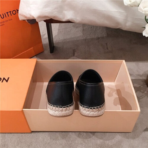 High Quality Luxury LV Sneakers Women Shoes – Style 35363 product detail