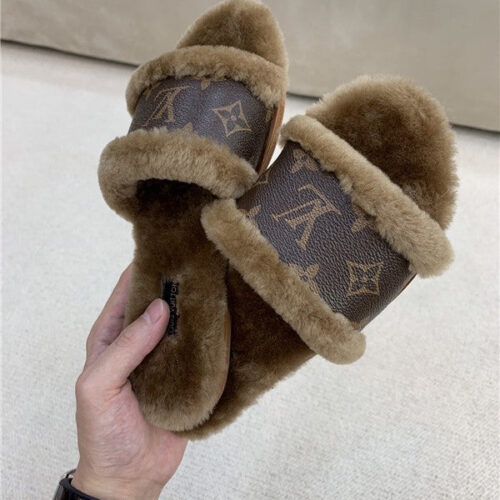 High Quality Luxury LV Wool Slippers Shoes – Style 51715 product detail