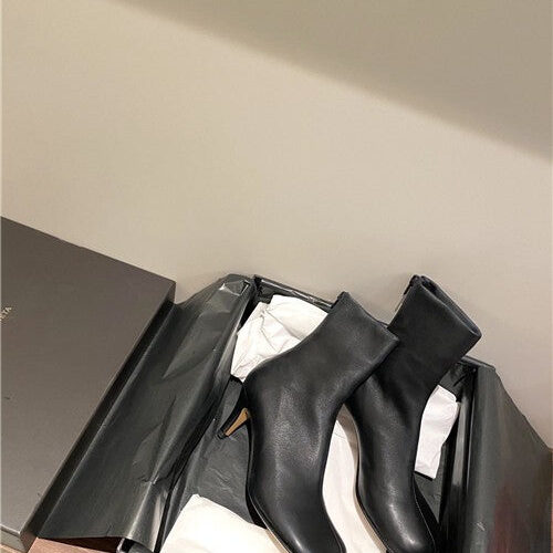 High Quality Luxury Bottega Veneta Laville Calfskin Booties Shoes – Style 29798 product detail