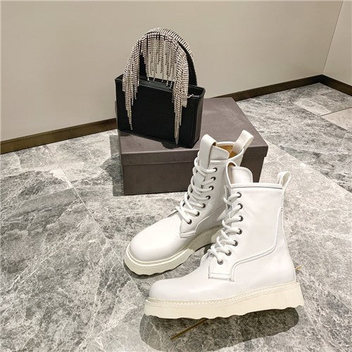 High Quality Luxury Bottega Veneta Martin Boots – Style 16230 alternate view