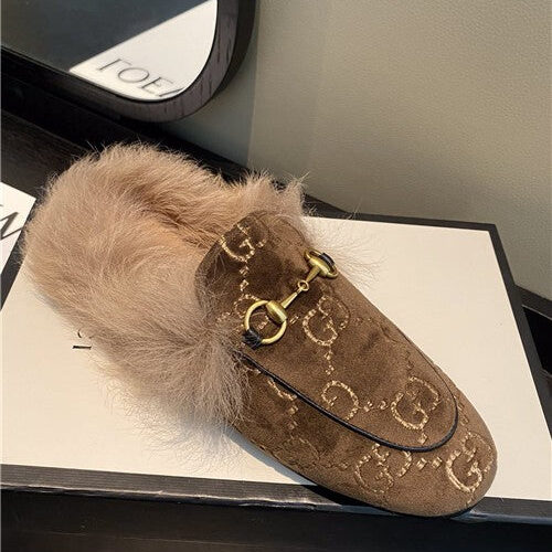 High Quality Luxury Gucci Furry Slippers Shoes – Style 66099 product detail
